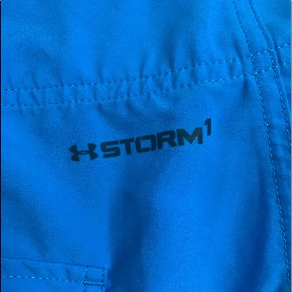 Under Armour Swim Trunks Size 32 - Picture 5 of 8